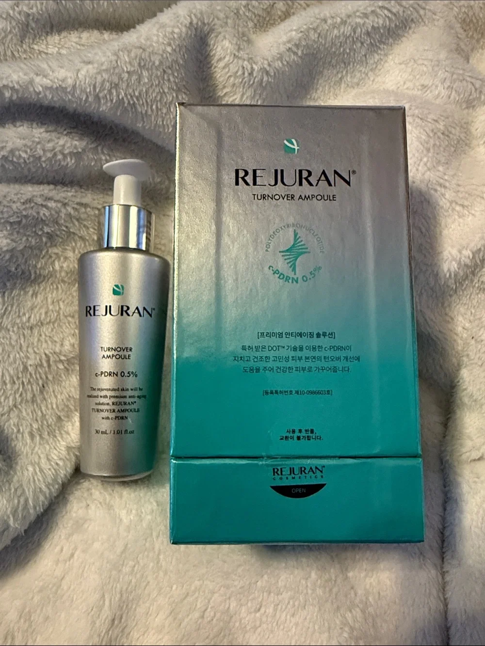 Rejuran Turnover Ampoule - Turquoise/Teal Serum (Women Skincare)